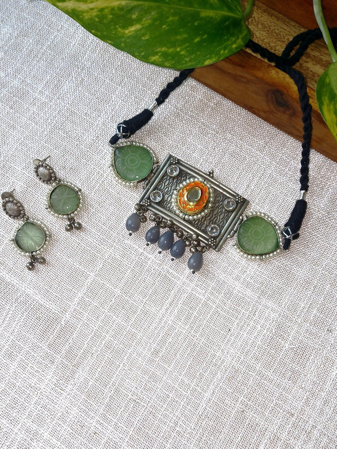 Oxidized jewellery