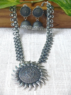 Necklace 5