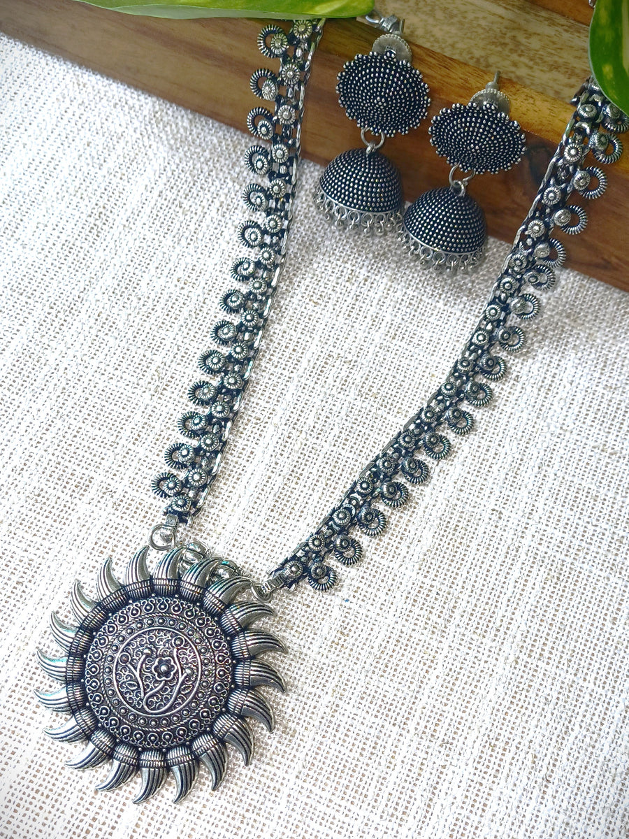 Necklace 5
