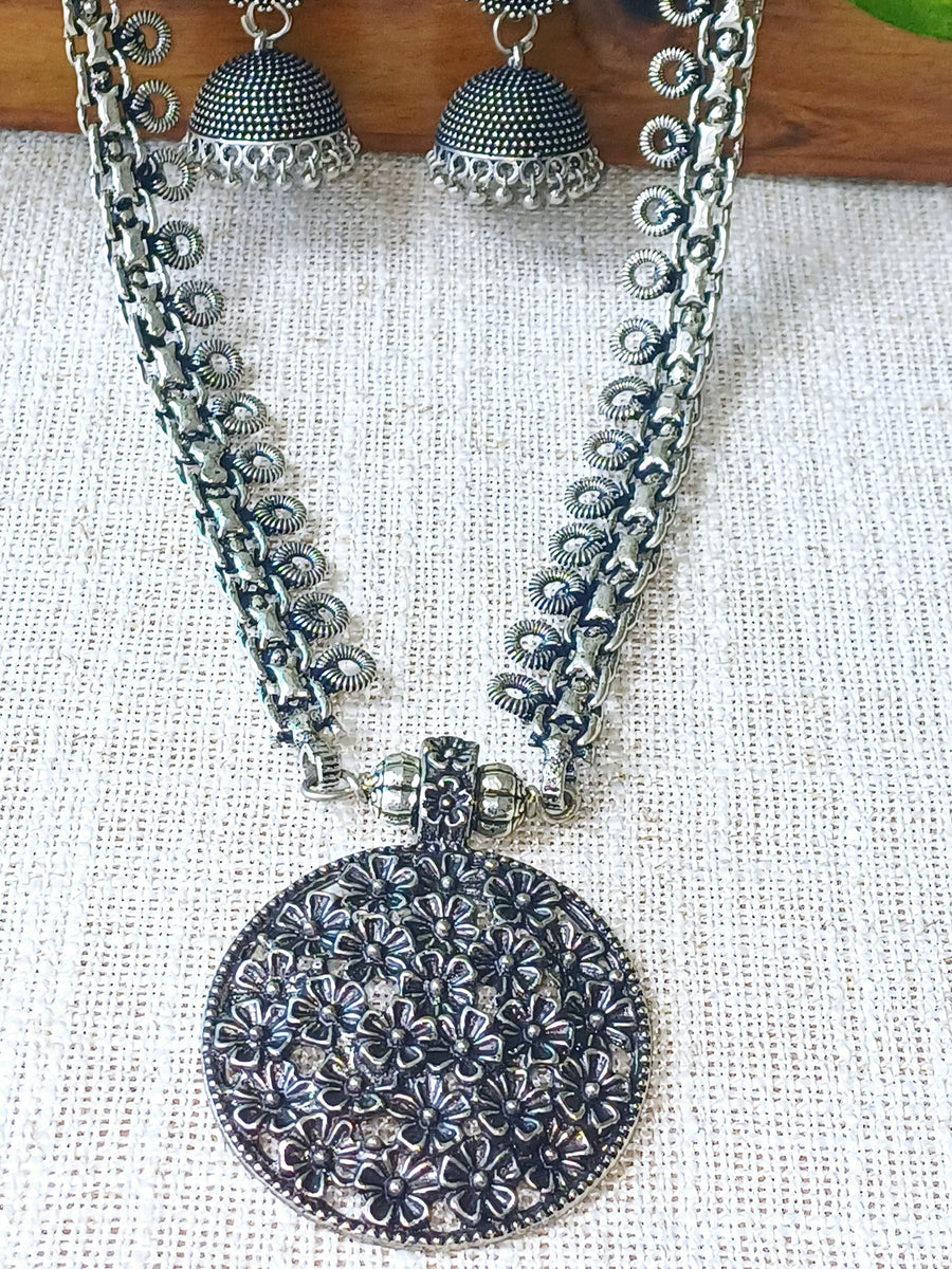 Necklace 6