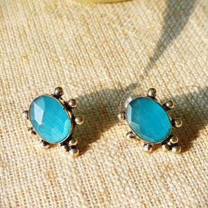 Small cap earrings